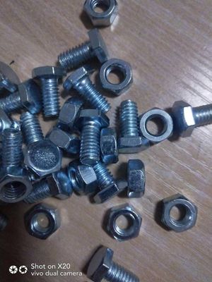 Mild Steel Hex Bolt And Nuts BSW Natural Finish Fastener Nut Bolt
