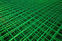 PVC Coated Welded Wire Mesh Rolls 4'X1''X2''X0.6 1.0MMX80'