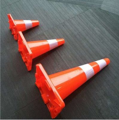 red Reflective Film pvc safety cone 70cm Height No Discoloration One Or Two Characteristic